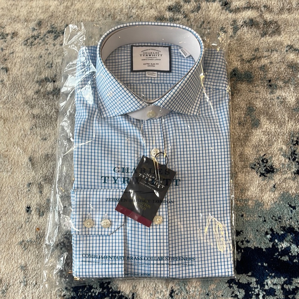Charles Tyrwhitt Extra Slim Fit Non-Iron Shirt